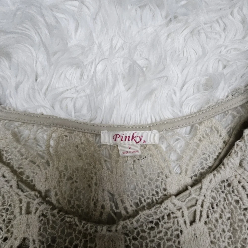 Pinky Lace Top in Cream